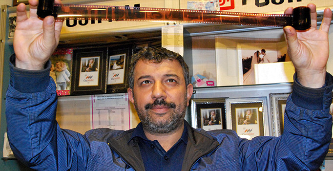 Diyarbakır'da dijital fotoğrafçılığa meydan okuyan kardeşler