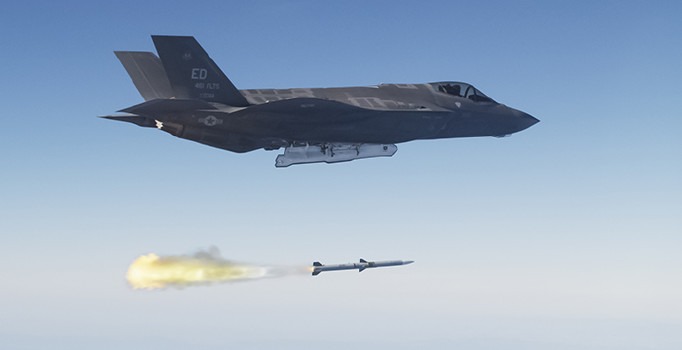 Türkiye ABD'li şirketten füze satın alacak