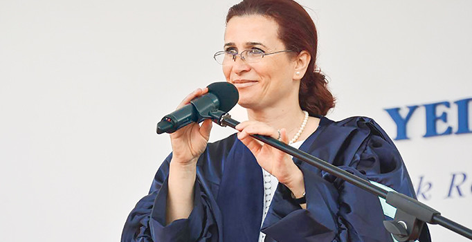 İç Tüzük’teki açık KHK’ları bekletiyor