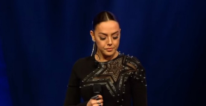 Ebru Gündeş yeni sezon 'O Ses Türkiye'de jüri üyesi olmayacak