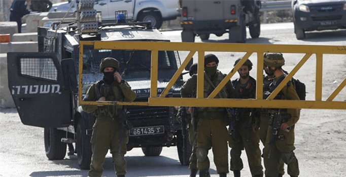 İsrail, Filistinli vekili gözaltına aldı