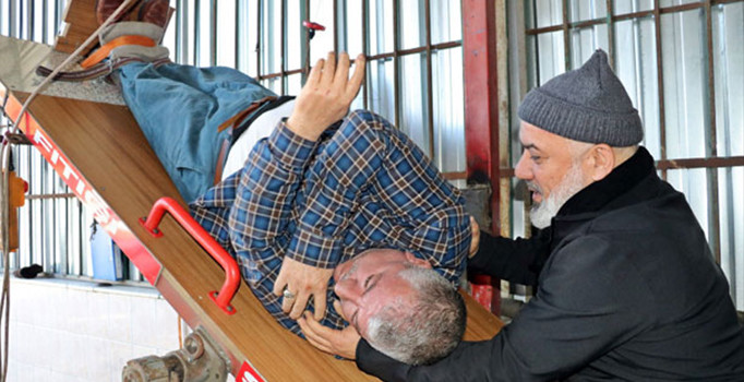 Bel fıtığına rot balanslı çözüm! Görenler şaştı kaldı