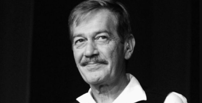 Ferhan Şensoy’un ayağı kırıldı