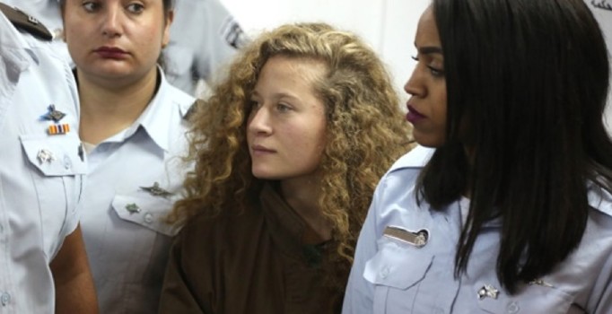 Filistin'de cesur kız 'Temimi' için okullarda kampanya başlatıldı