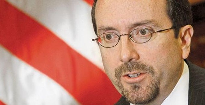 ABD Büyükelçiliği: Türkiye'nin IŞİD'le petrol kaçakçılığı yaptığı iddialarını reddediyoruz