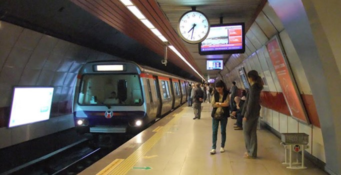 İstanbul'da 2015'te 560 milyon kişi raylı sistem taşımacılığını tercih etti