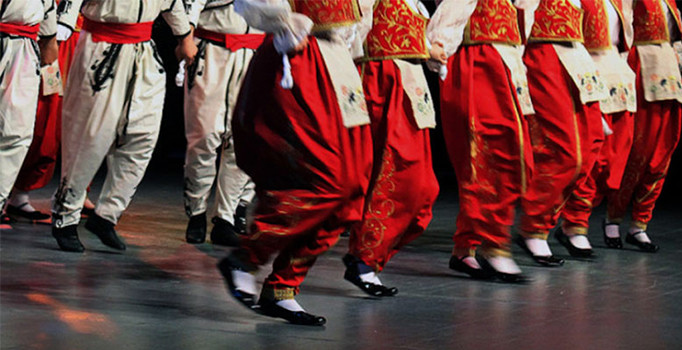 Macaristan'a kaçan halk oyunu ekibiyle ilgili detaylar ortaya çıktı: Festival bile yalan çıktı