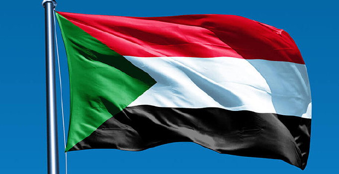 Sudan yönetimi Mısır'daki büyükelçisini geri çağırdı