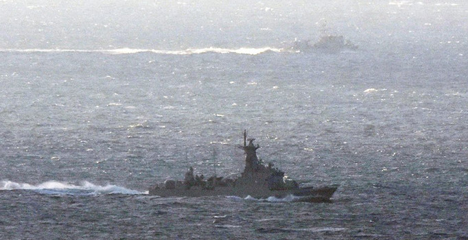 Kardak'a Çipras önlemi... Türk savaş gemisi bölgede