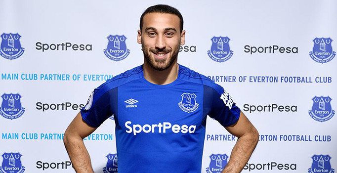 Cenk Tosun, Arsenal maçında ilk 11'e dönüyor