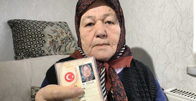 Onun kimliğimin eşi benzeri yok