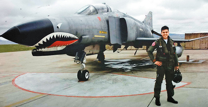 Sorumlu da aklayan da darbeci örgütten tutuklu