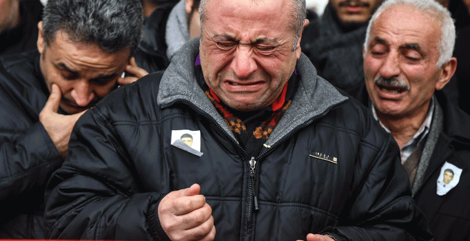 Sur'da şehit olan asker ve polislerin cenazesi toprağa verildi