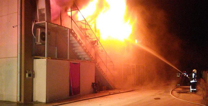 Denizli'de fabrika yangını | Denizli haberleri