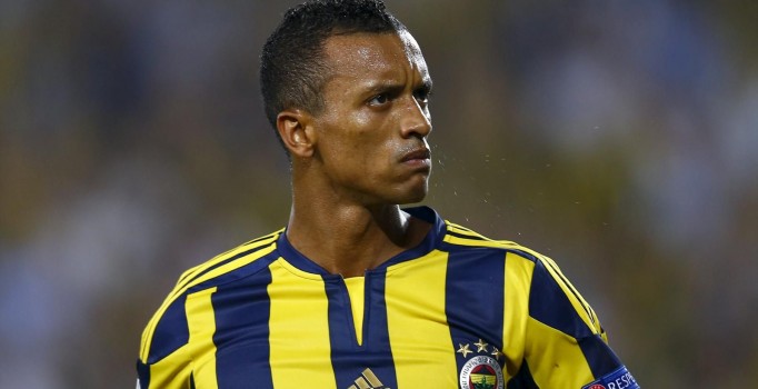 Fenerbahçe Nani için Çin'den gelen resmi teklifi reddetti