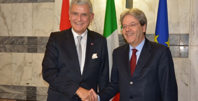 AB Bakanı Bozkır: 3 milyar avroluk yardım Şubat'ta gelecek