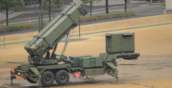 Japonya, bakanlık bahçesine Patriot yerleştirdi