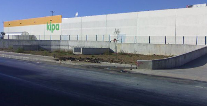 Kipa'dan zararına AVM satışı