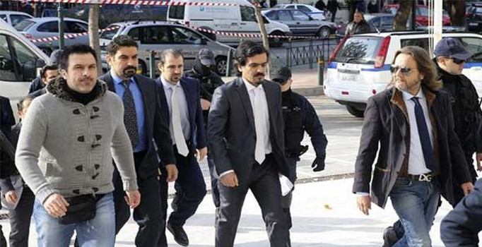 Yunan Bakan: 8 askerin darbeci olduklarına dair ciddi bulgular var