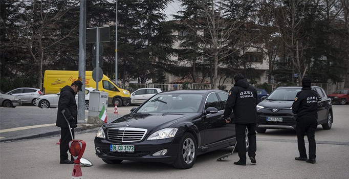 Son dakika! İran'ın Ankara Büyükelçisi Bakanlığa geldi