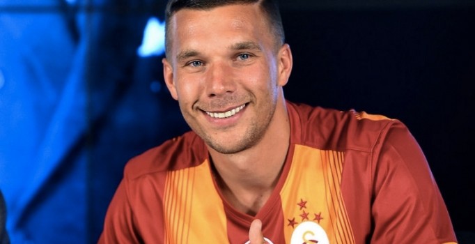 Shanghai Shenhua Nani olmayınca Podolski’yi istedi