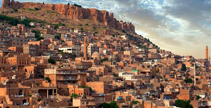 Mardin'de turizm rekoru kırıldı: 2 yılda ziyaretçi sayısı 90 binden 600 bine çıktı