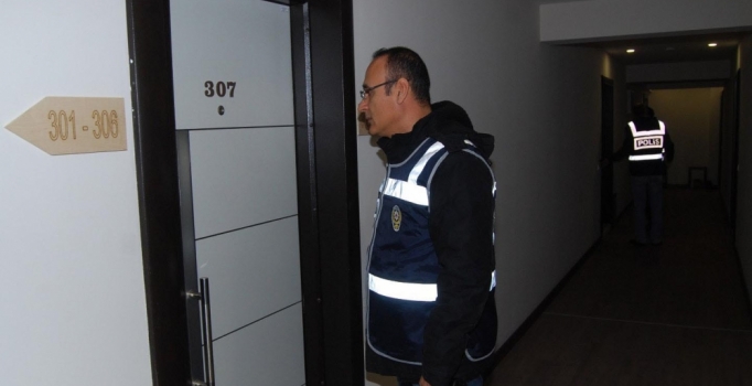 Denizli'de polisten günübirlik apartlara denetim
