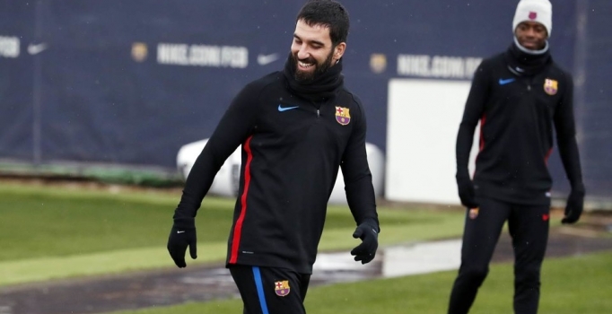 Barcelona da Arda transferini açıkladı