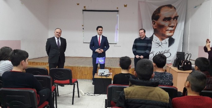 Liseler geçişte uygulanacak yeni sınav sistemi Kızılcahamam’da anlatıldı