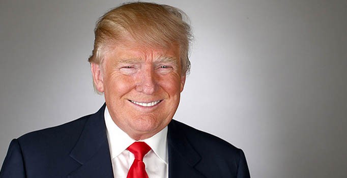 Trump: Sen Meksikalı mısın, çık dışarı