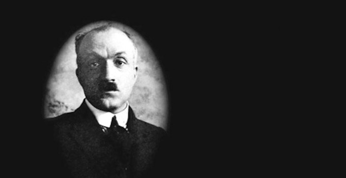 Vatan ve edebiyat arasında büyük dalgalanışlar…