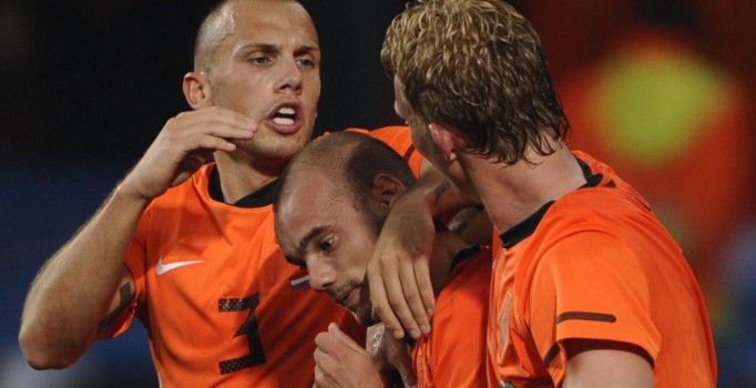 John Heitinga futbolu bırakma kararı aldı