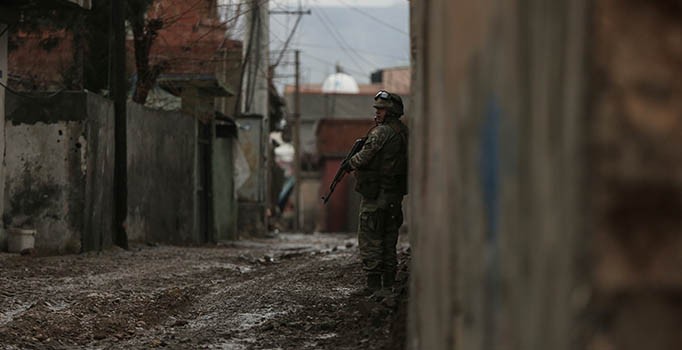 Cizre ve Sur'dan acı haber: 3 şehit, 2 yaralı