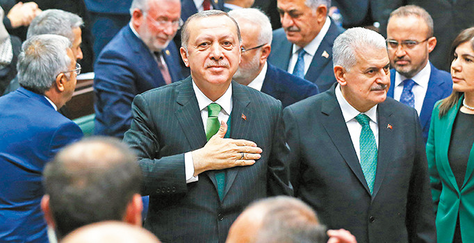 Savaş stratejisinde geceler sayısız