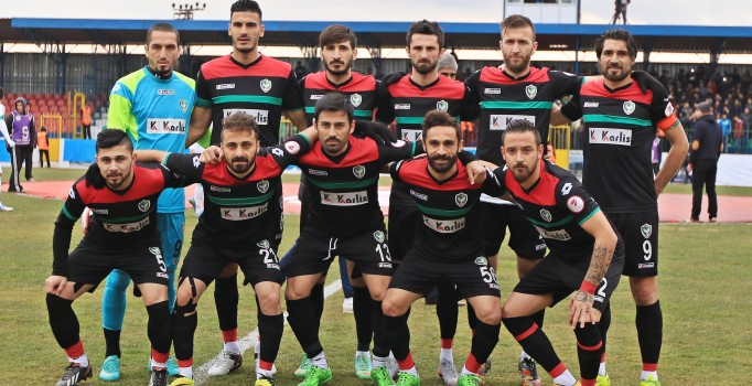 Amedspor-Fenerbahçe maçının Diyarbakır'da ve seyircisiz oynanmasına karar verildi