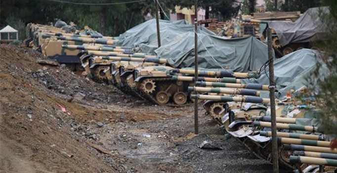 Suriye sınırına komando sevkiyatı yapıldı