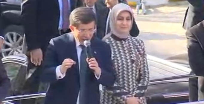 Davutoğlu: Bu namertlere izin verir miyiz