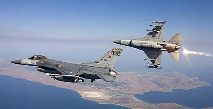 Diyarbakır'da F-16 savaş uçakları peş peşe havalandı