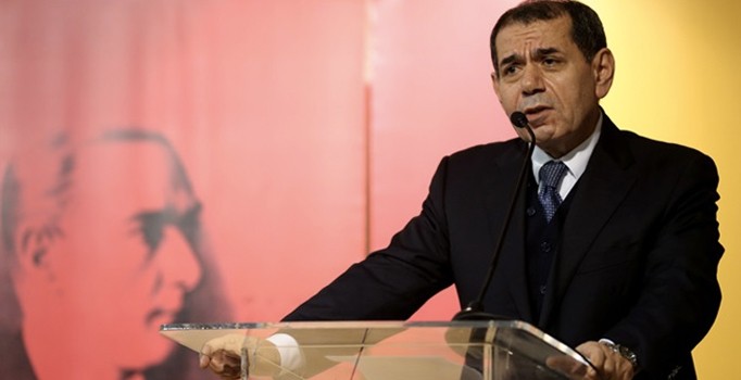 Dursun Özbek'ten Galatasaray camiasına seferberlik çağrısı