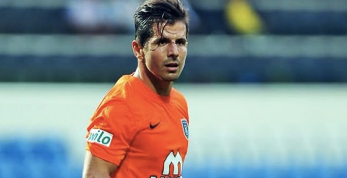 Emre'yi hedef gösteren gazeteye para cezası verildi