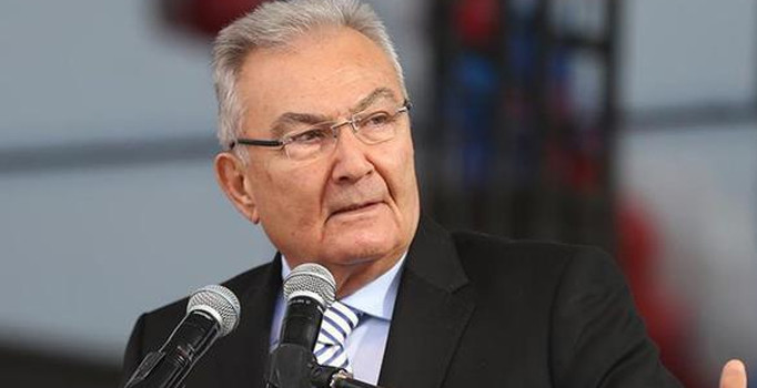 Deniz Baykal'a yönelik kaset kumpası davası başladı