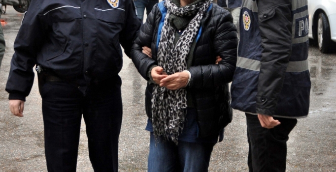 Bursa polisinden 3 ilde uyuşturucu operasyonu: 5 gözaltı