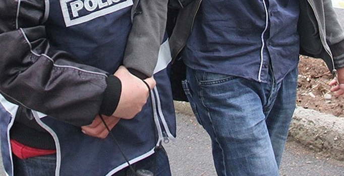 KPSS operasyonunda 4 TRT çalışanı tutuklandı