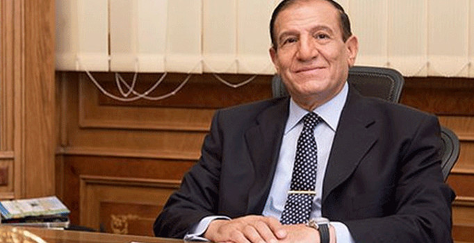 Sisi’ye rakip olan eski komutan hakkında soruşturma açıldı