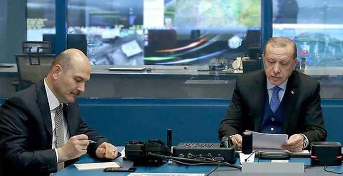 Cumhurbaşkanı Erdoğan komutanlardan video konferansla bilgi aldı