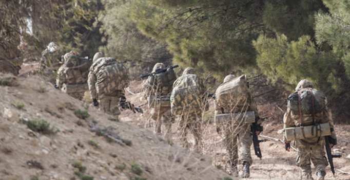 Mehmetçik Afrin'de ikinci cepheyi açtı