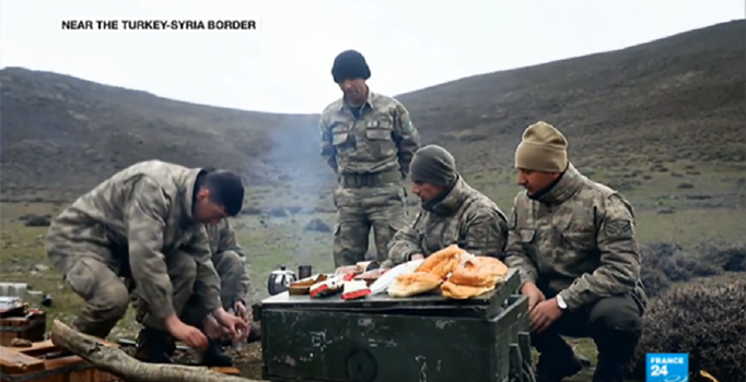 Fransız kanalı France 24 Türk askerlerini ziyaret etti: Afrin için kararlılar