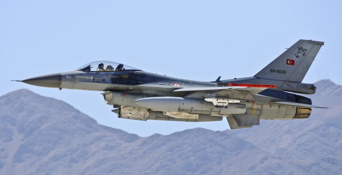 TSK açıkladı: Havadan ve denizden Suriye devriyesi