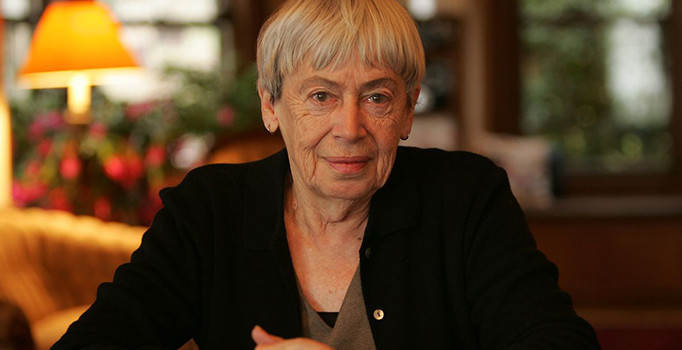 Ünlü yazar Ursula K. Le Guin hayatını kaybetti