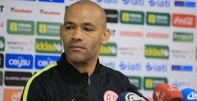 Morais: Yarın çıkacağım ve takımın başında olacağım